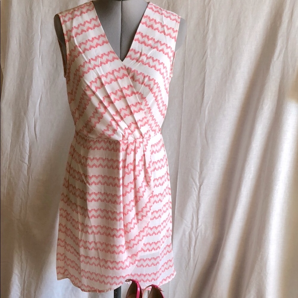 Skies Are Blue Pink and White mini dress. Small